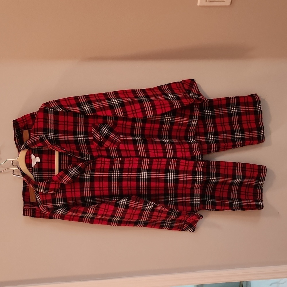 Charter Club Women's Red & Black Plaid long Pajamas Size Medium